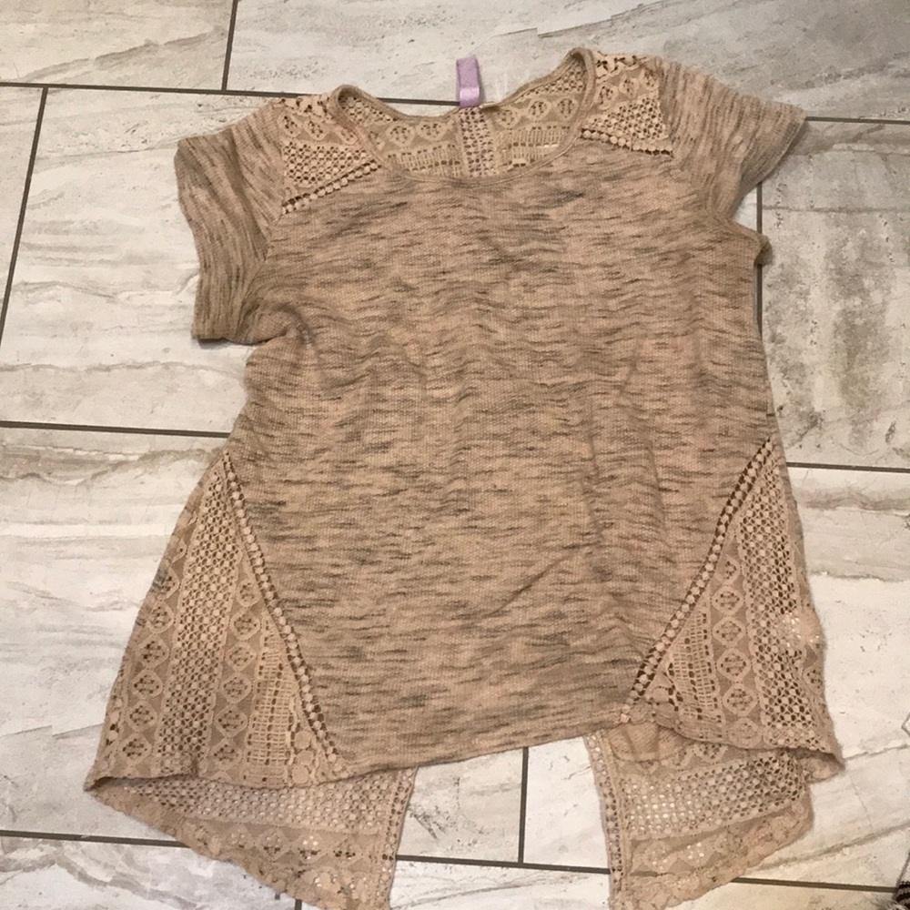 Francesca’s top